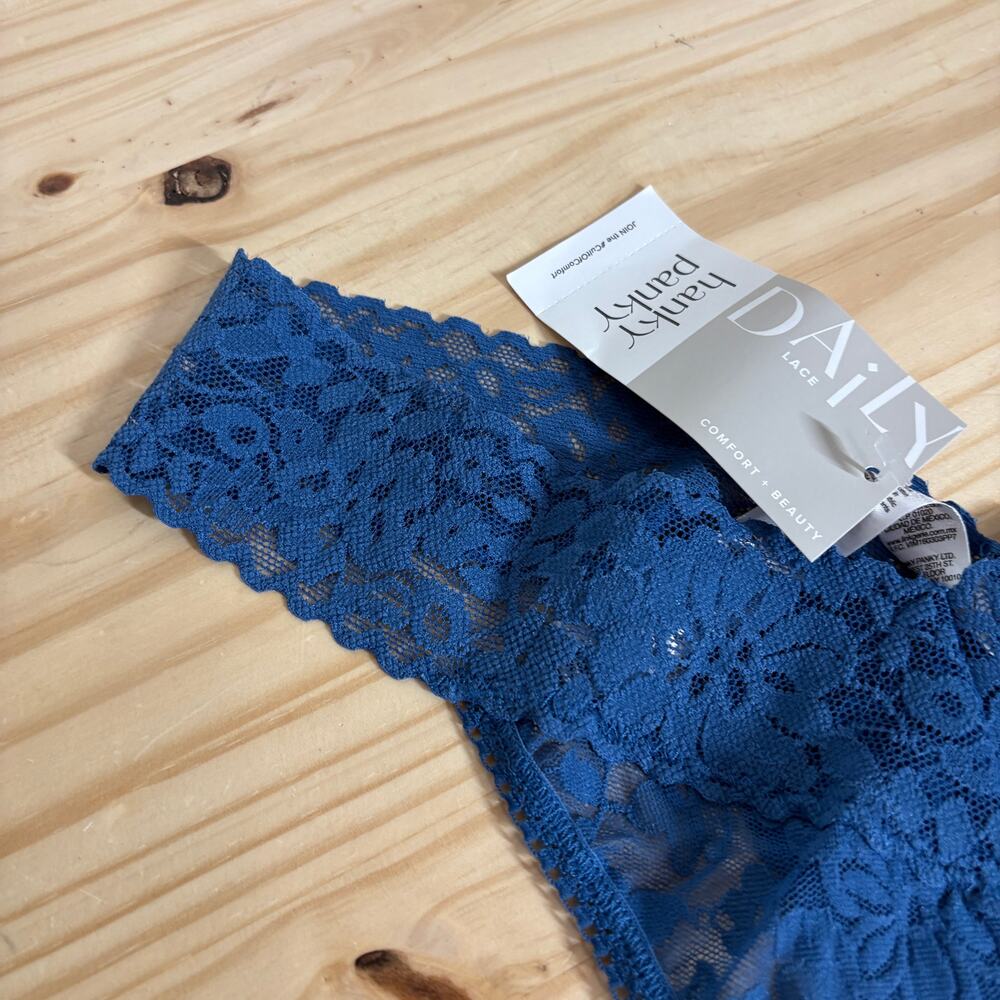 Hanky Panky One Size (4-14) Original Rise Thong Blue Nylon Blend Daily Lace - Picture 4 of 8